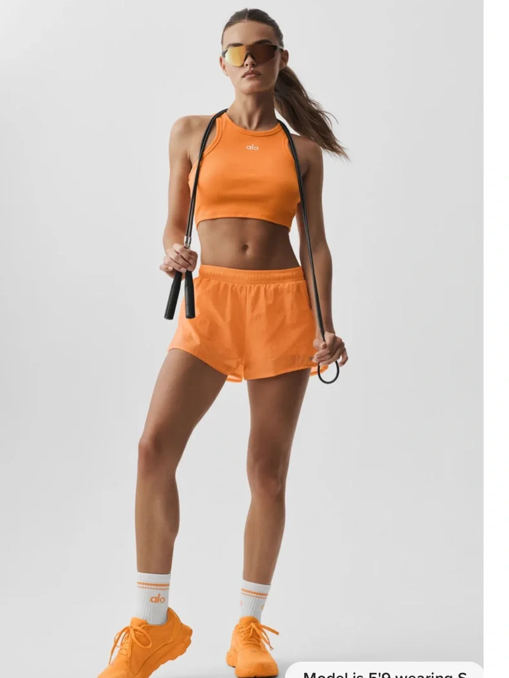 *NWT* ALO Yoga Mid-Rise Go Time Short (Satsuma Breeze)